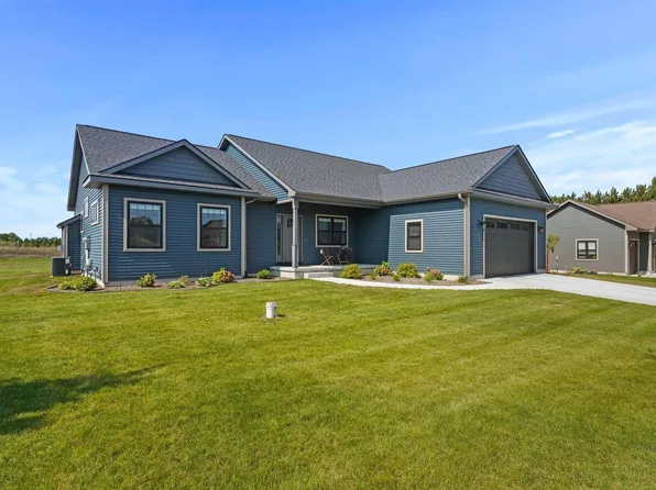 4105 Terra Farm Ln, Traverse City, MI 49685