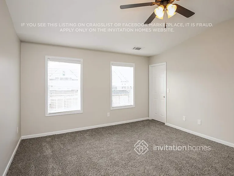 5620 Crestwick Way — Photo 8