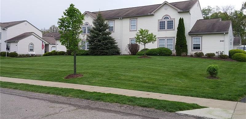1st image of 240 Huckleberry Ct