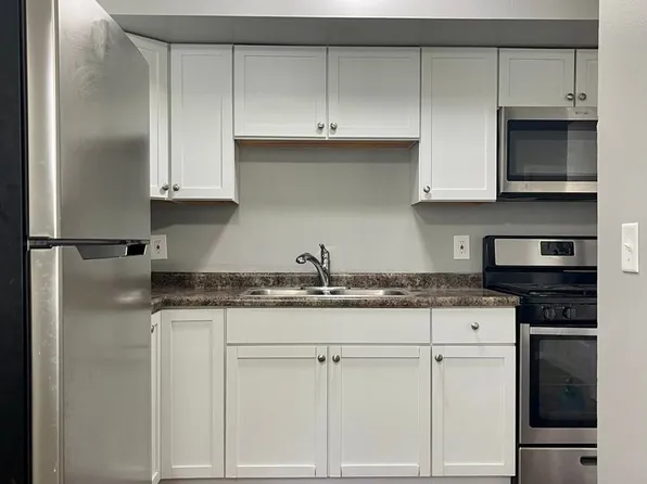3211 N 6th St APT 4, Minneapolis, MN 55412