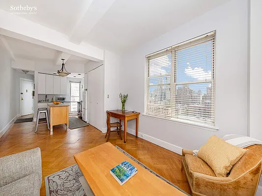 Sold by Sotheby's International Realty | media 4
