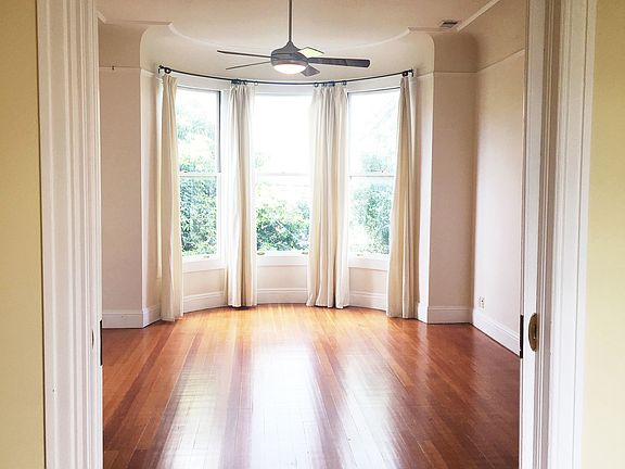 2nd image of 377 Noe St