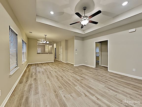 3rd image of 1008 Avery Park Dr