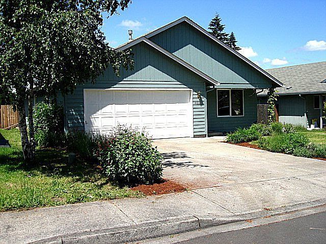 1st image of 4604 NE 132nd Pl