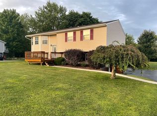 10764 Debra Dr, Meadville, PA 16335