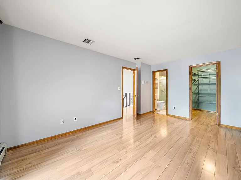 140 Allwood Rd #C — Photo 22
