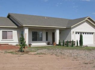 25780 N Burgundy Way, Paulden, AZ 86334