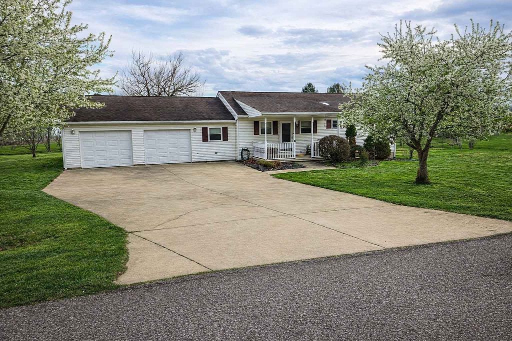 103 Creston Ln - Property Image
