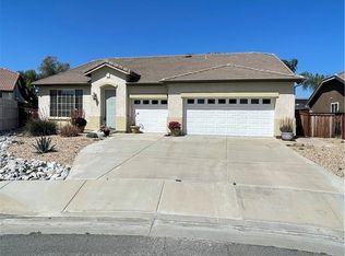 25242 Sunnydale Cir, Menifee, CA 92584