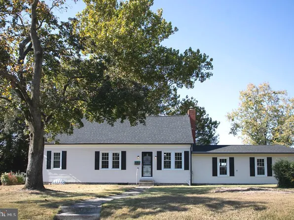 110 Maryland Ave, Laurel, DE 19956