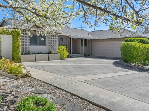 1072 Delbrook Drive, Napa, CA 94558