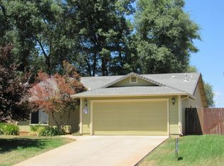 1414 Augustine Way, Redding, CA 96002