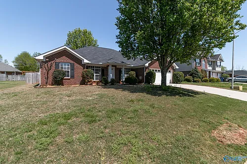 114 Clover Ridge Dr Photo 1