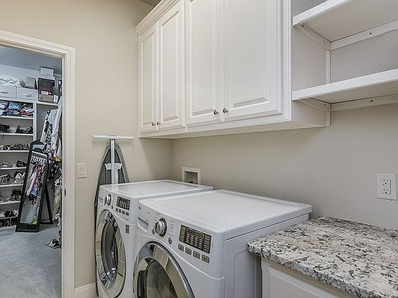 5th image of 7411 Southbend Dr