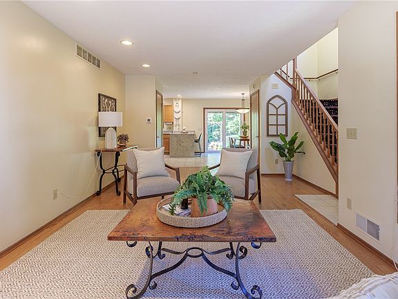 5th image of 125 Delray Rd