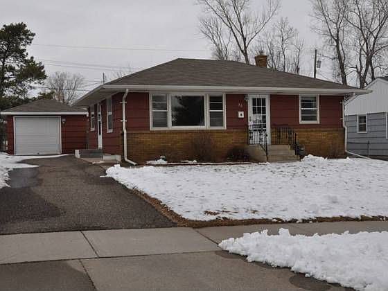 1st image of 56 Maywood Pl