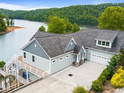 207 Cameron Loop, La Follette, TN, 37766