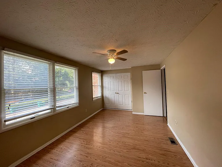 3728 Meadow Rue Ln — Photo 11