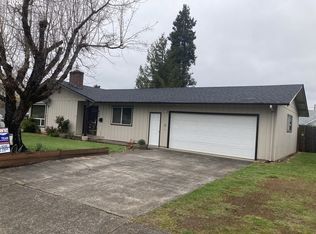 600 Lincoln Ave, Cottage Grove, OR