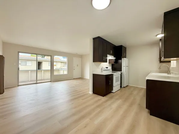 PM0509, 737 Elm St #3, San Carlos, CA 94070
