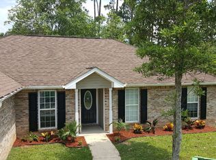 8018 Goldhill Dr, Gautier, MS 39553