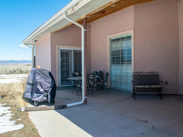 321 N 1200 W — Photo 19