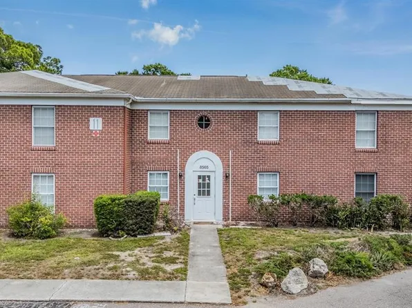 8565 12th Way N APT A, Saint Petersburg, FL 33702