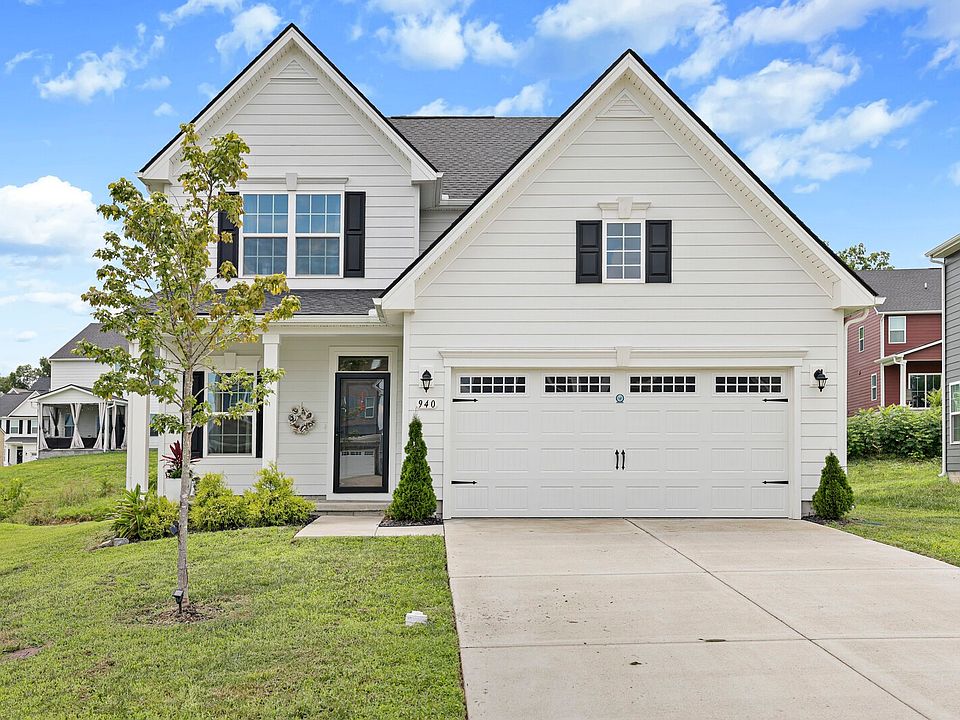 1st image of 940 Green Valley