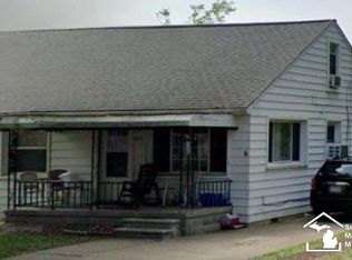11352 Ziegler St, Taylor, MI 48180