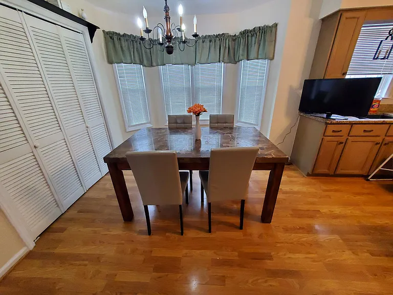 1816 Summerfield Dr — Photo 5