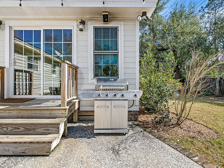 1121 Island View Dr — Photo 38