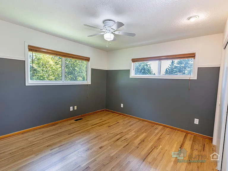 9610 SW Washington Pl — Photo 23