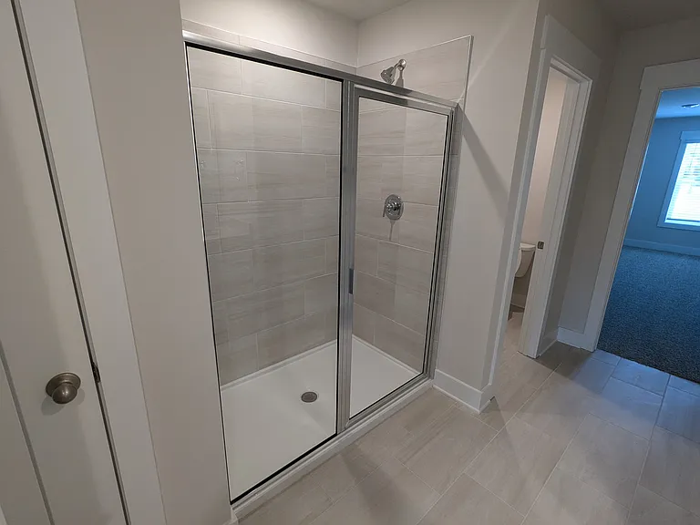 416 Roderick Ln — Photo 15