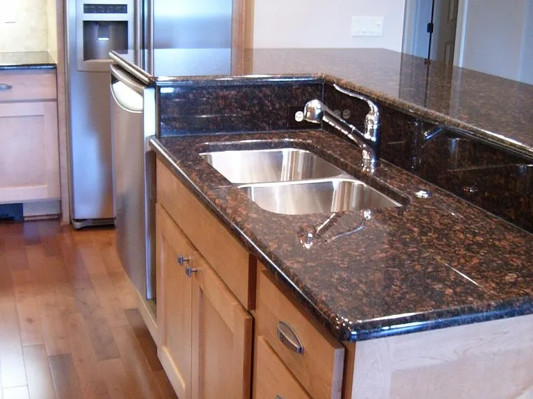 Kitchen w/stainless steel appliances