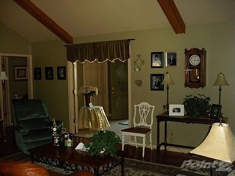 3rd image of 43525 Bayfield Dr