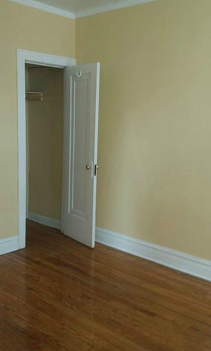 2nd image of 3504 N Wilton Ave APT 1F