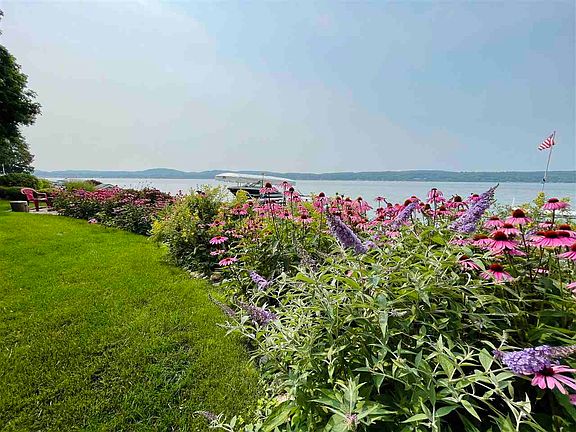 5th image of 3106 Glenwood Beach Dr