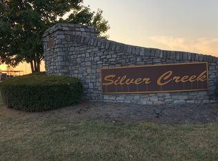 378 Silver Lake Dr, Mount Sterling, KY 40353