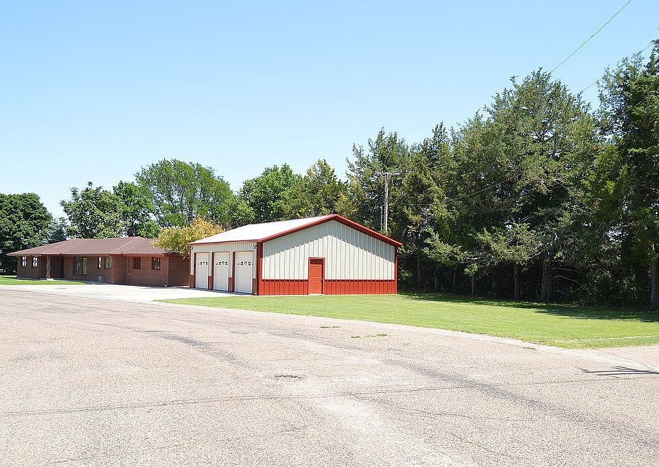 1009 E 11th St, Goodland, KS 67735 Zillow