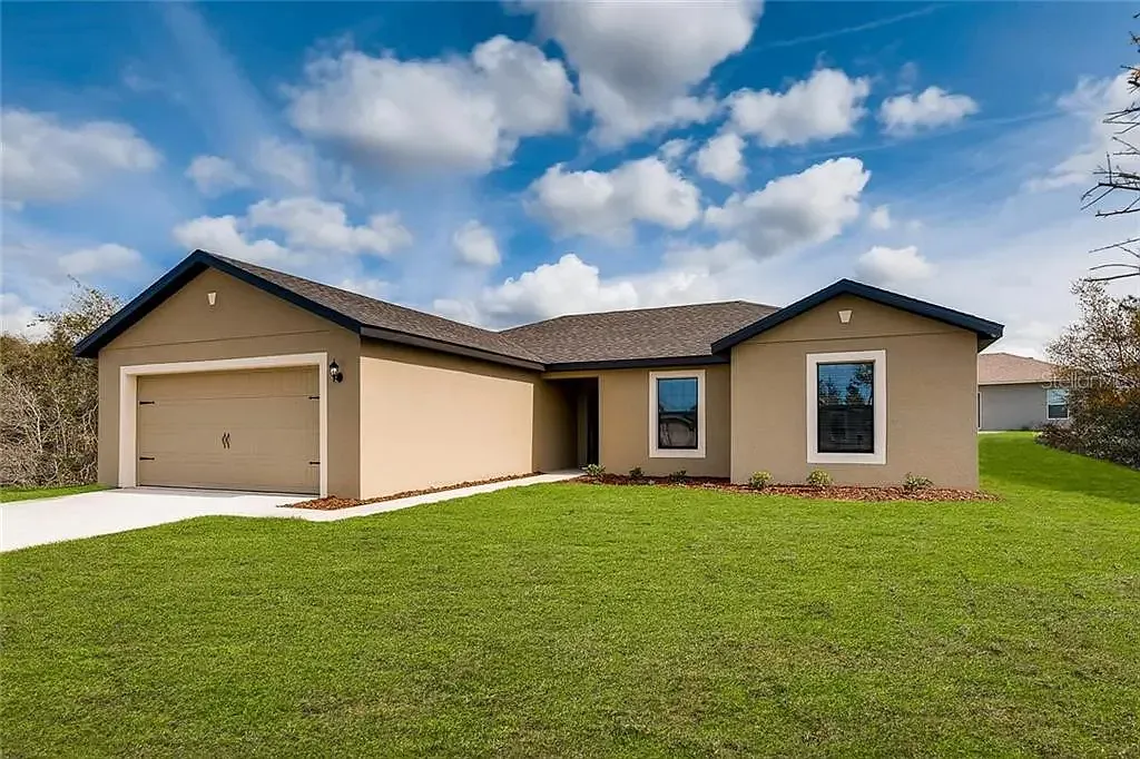 4 bed, 1721 sqft, $2,150 — Photo 1