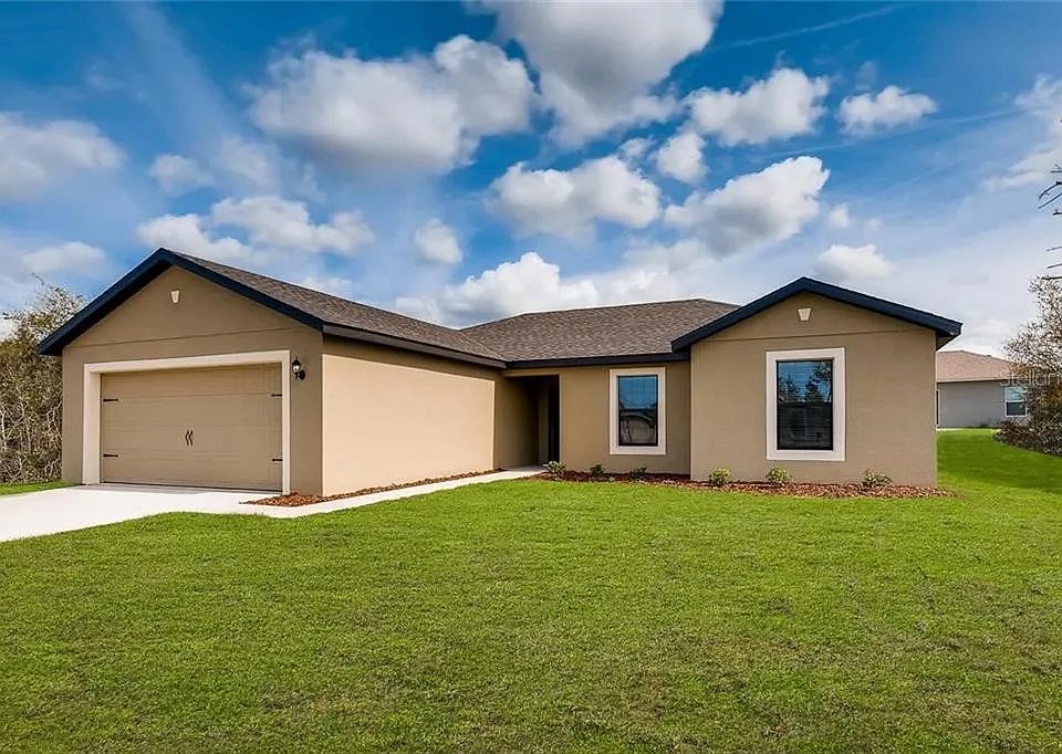 1st image of 310 Begonia Ct