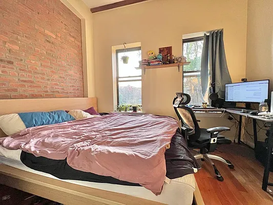 Rented by Doorway NYC, LLC | media 12