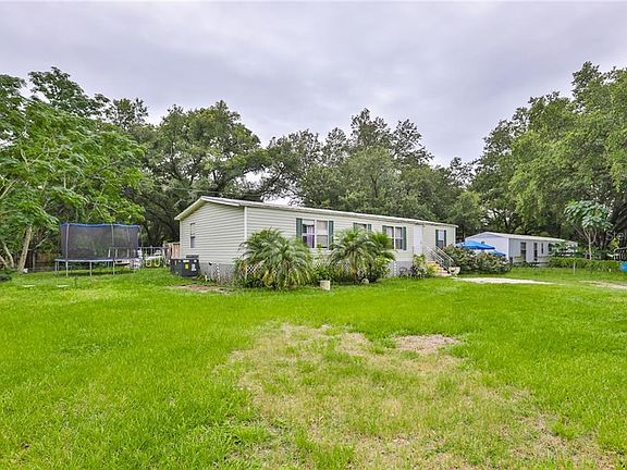 5th image of 9927 E Fowler Ave