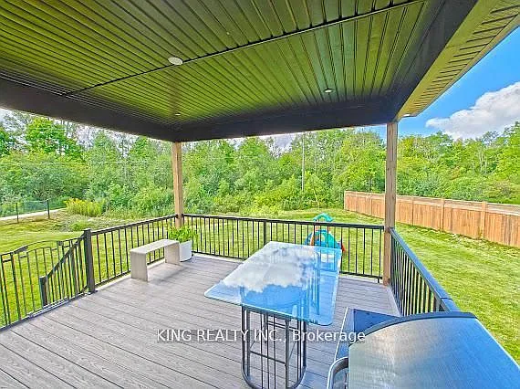 1043 Kettle Ct — Photo 11