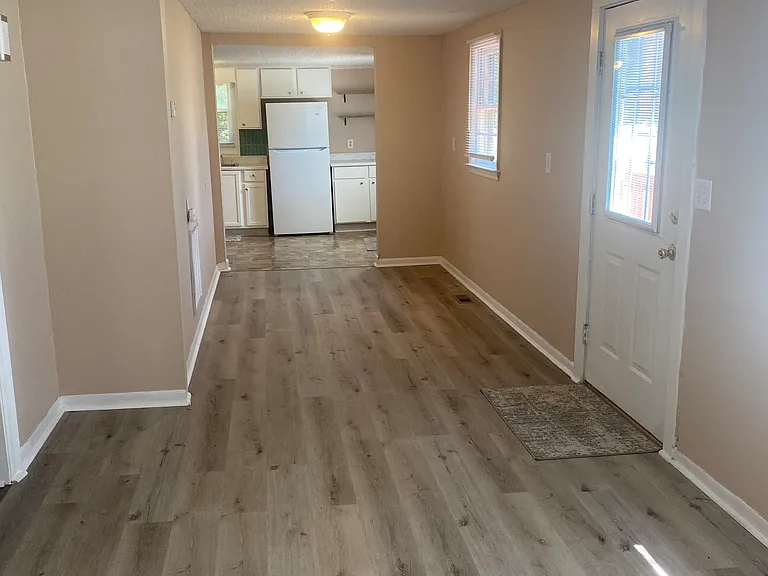 2916 Evans Rd — Photo 7