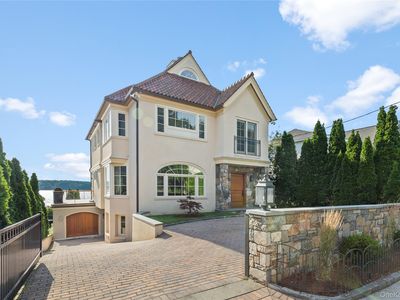 33 Livingston Avenue, Dobbs Ferry, NY, 10522