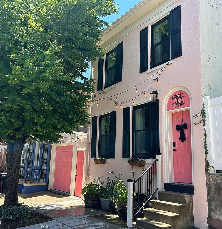 707 N Harrison St - Property Image