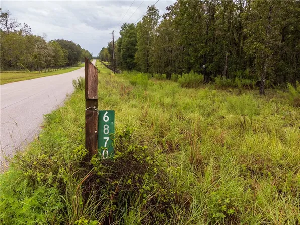 6870 NE 25th St, High Springs, FL 32643
