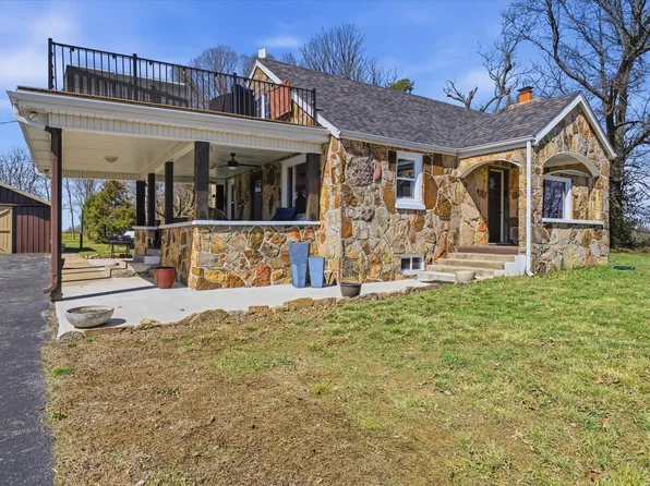 2015 S Farm Road 107, Springfield, MO 65802