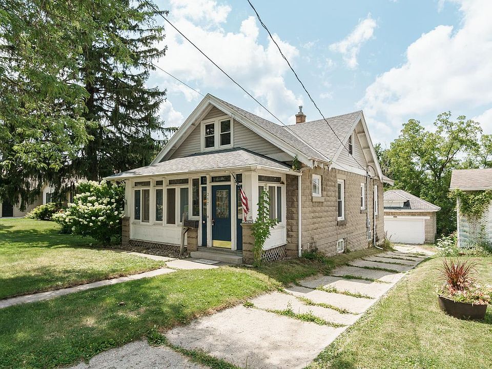 1st image of 317 S John STREET